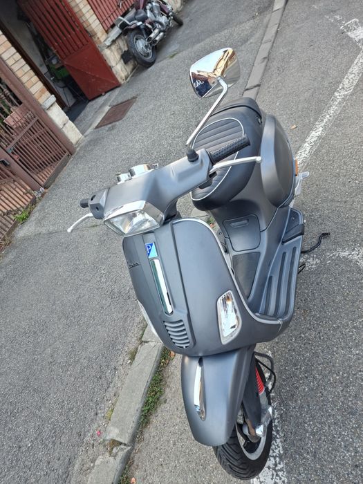 Scuter Vespa Sprint 50, 2T ,2012