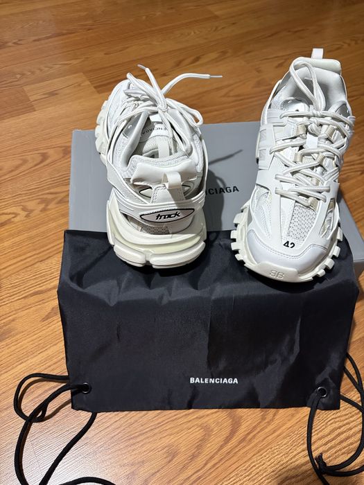 Balenciaga Track