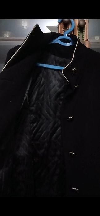 Jenskiy Palto sotiladi . Turkiya