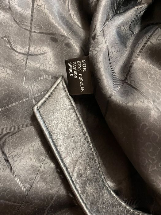 Срочно Продам мутоновую шубу