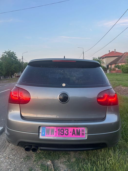 Spre vanzare golf 5 gti