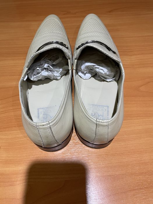 Продам туфли производства италия