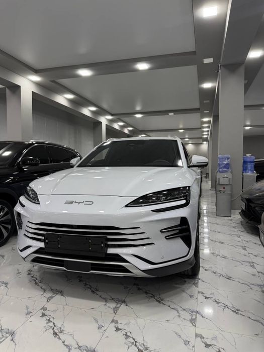 byd gibrid zur xolatda srochna sotiladi