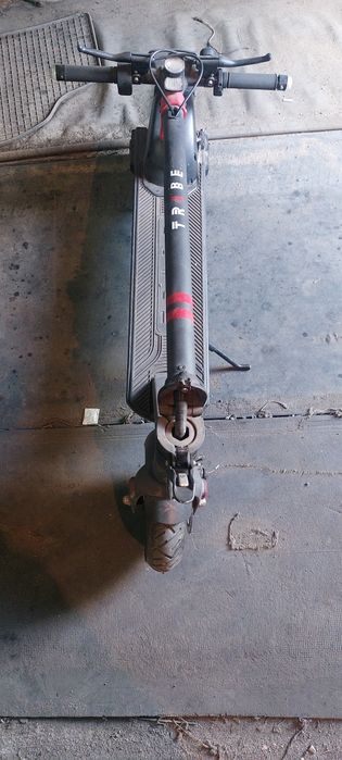 Продам самокат в отличном состоянии.