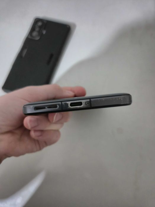 Телефон Poco F4 GT 5G