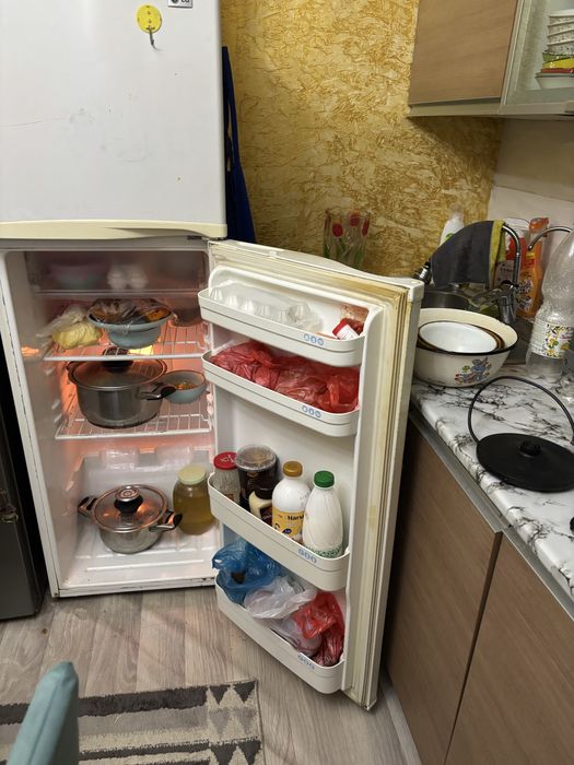 Холодильник Индезит б/у