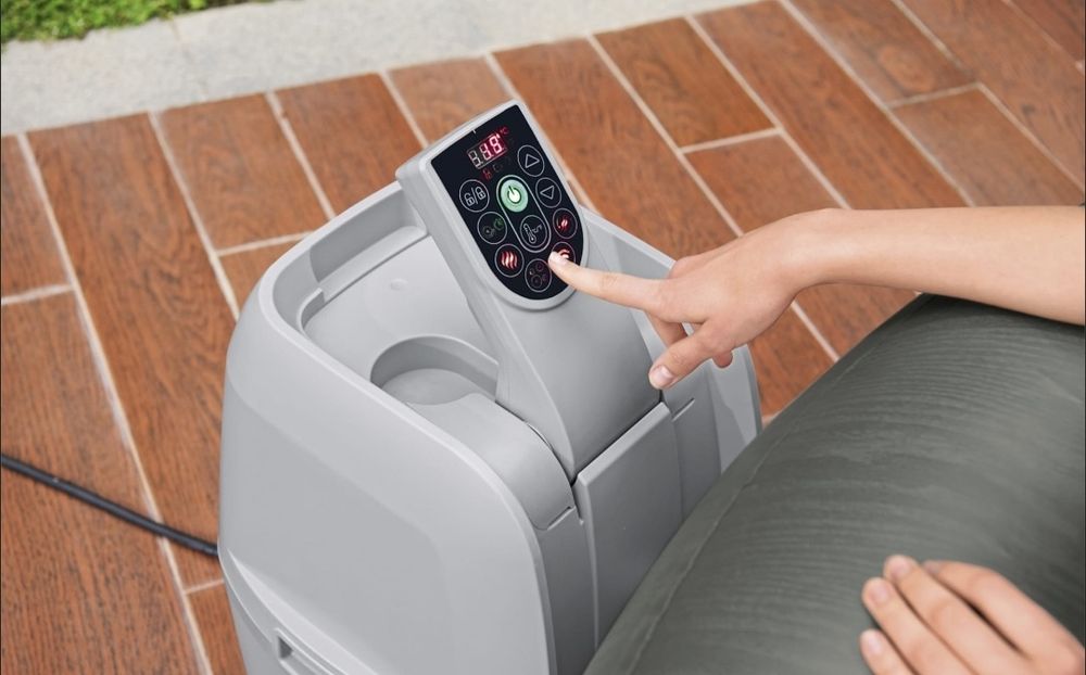 НОВО Суперлуксозно надуваемо джакузи MAURITIUS 2.70м-1.80м-71см