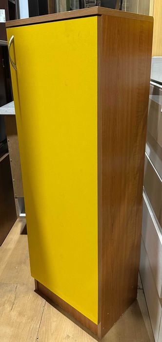 Mic Dulap tip Soldat cu usa si rafturi; Dulap cu spatii de depozitare