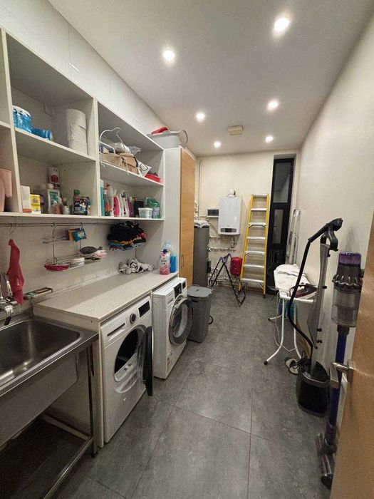 Продаётся современный дом в стиле Modern 10 соток [VS]