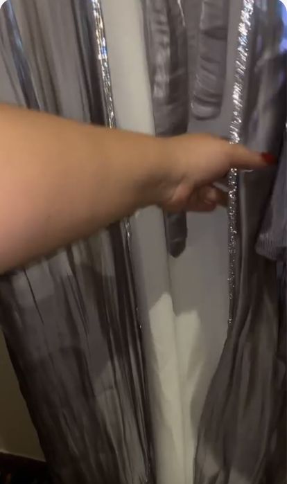 Продам шикарное платье Абая