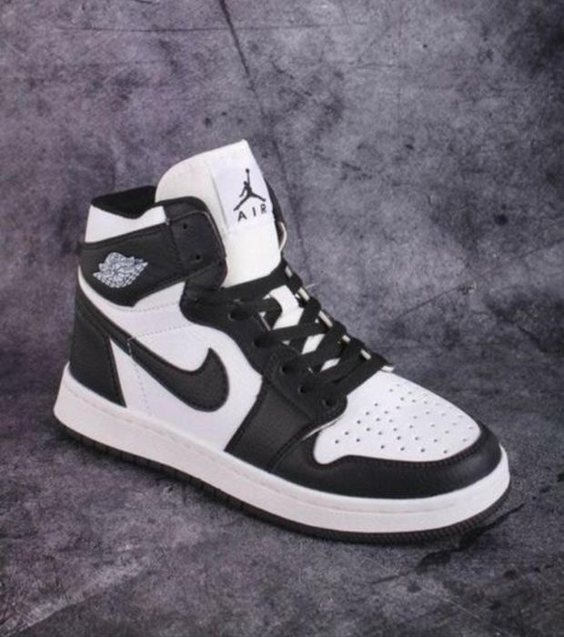 новые крассовки Jordan джордан