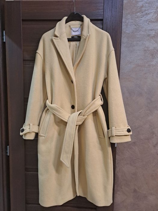 Палто Orsay, Mango, Stradivarius S/M