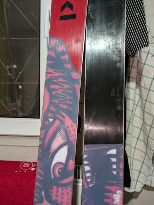 Schiuri Volkl Revolt 95 165cm Freeride Freestyle