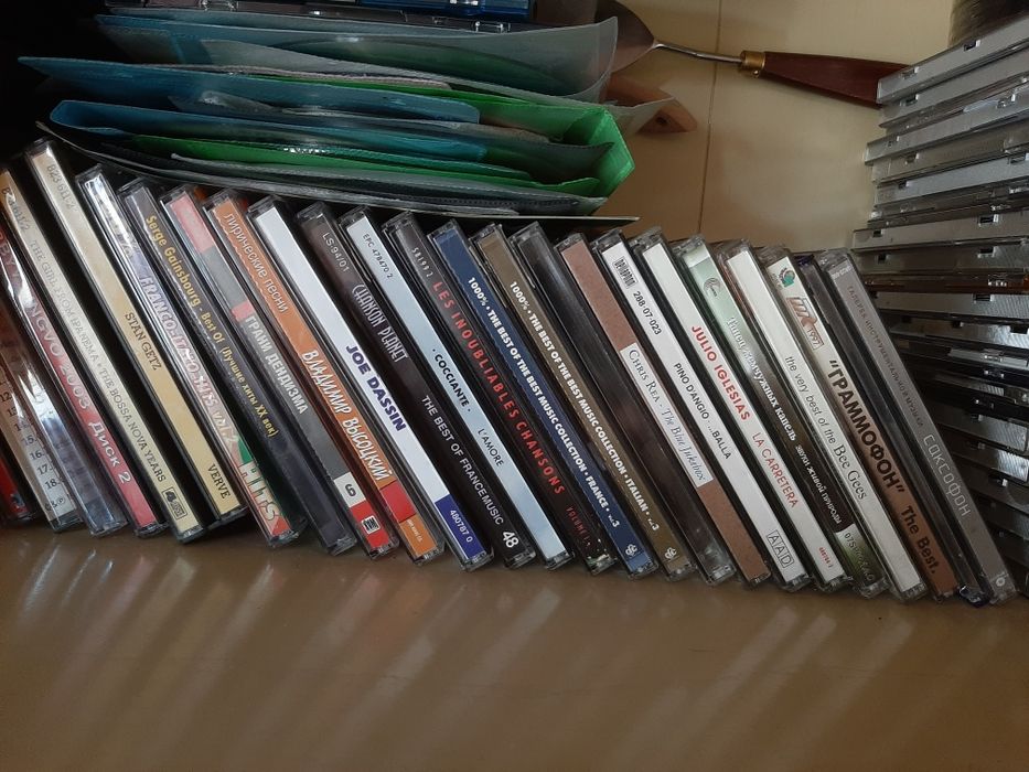 Продам DVD и CD диски