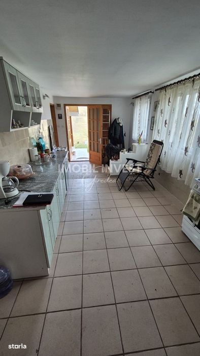 Casa in zona premium, 5 camere, 3 dormitoare, 2 bai, 2300 mp teren