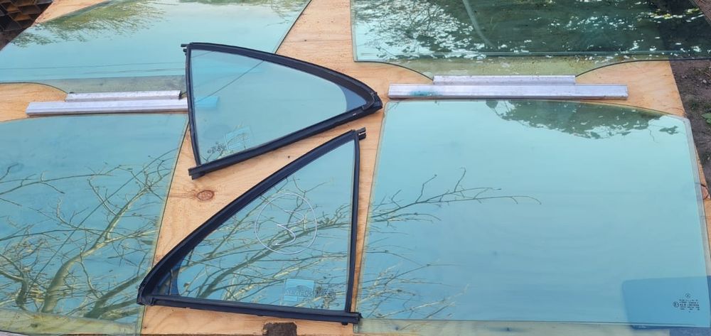 Молдинг Мерседес 210