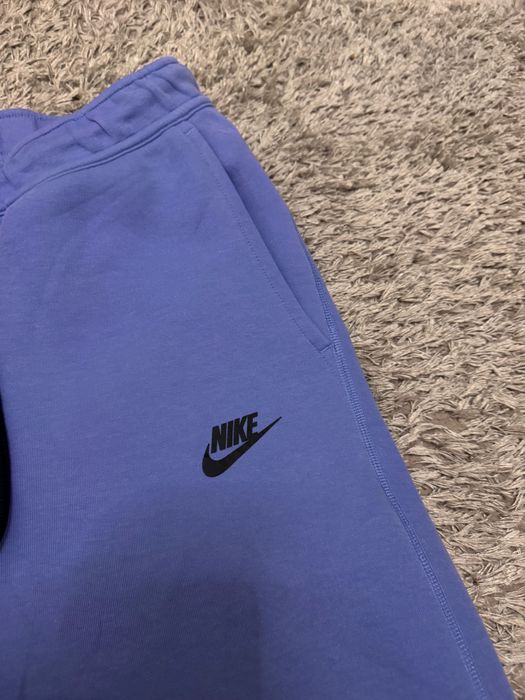 Оригинално мъжко долнище Nike Tech Fleece