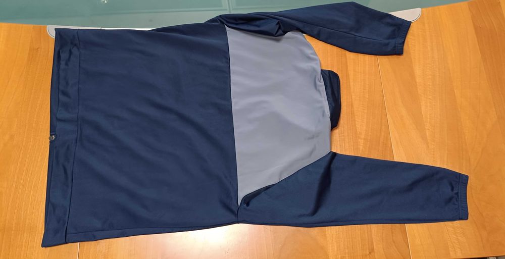 Adidas-Много Запазено