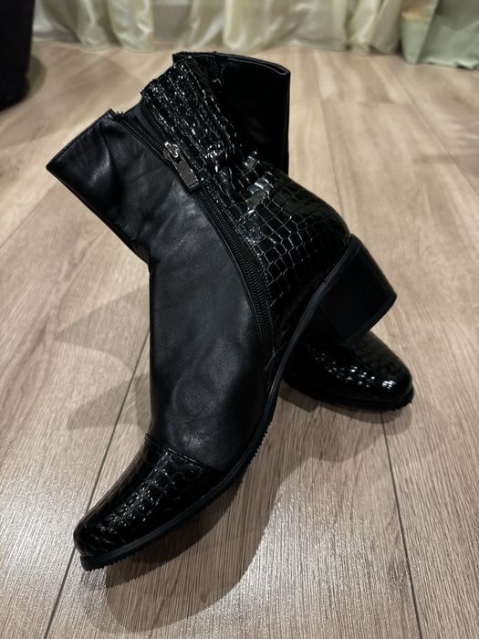 Боти от естествена кожа нови, 37 номер