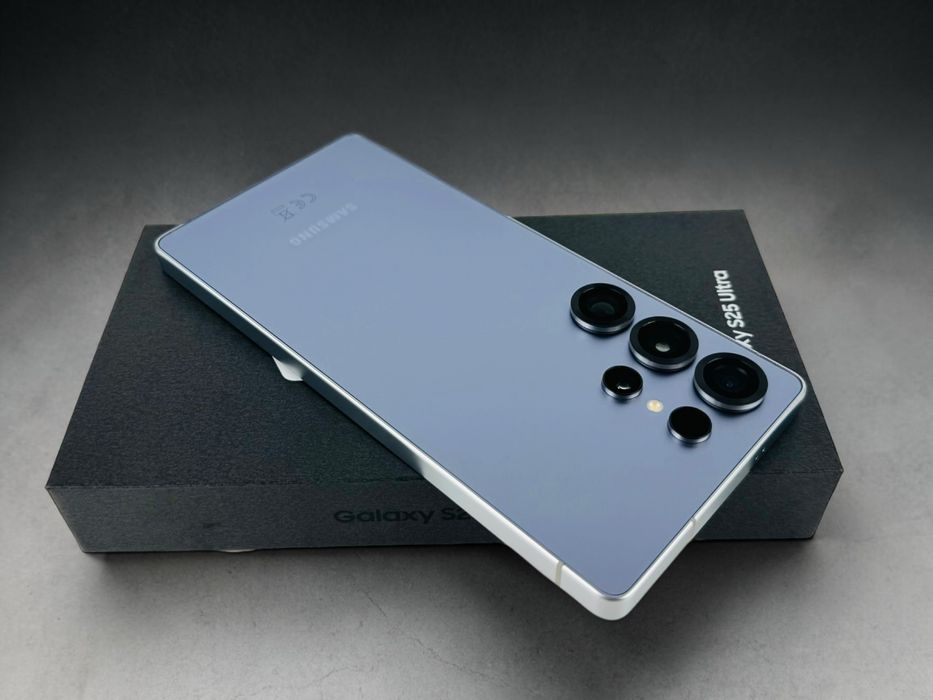 Samsung Galaxy S25 Ultra 512GB 12RAM Silverblue Titanium 100% Батерия! Перфекен! Гаранция!