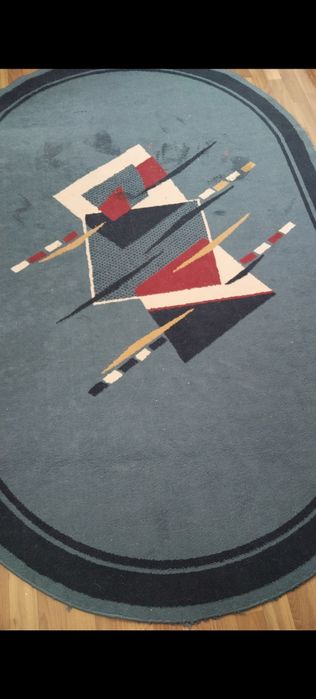 5000 тг екеу кілем