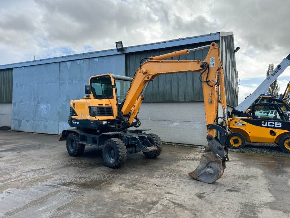 Услуги экскаватора с гидромолотом