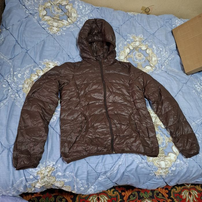 Демисезонная куртка на 11-12 лет