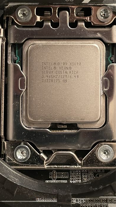 Продам комплект процессор x5690,х58,32