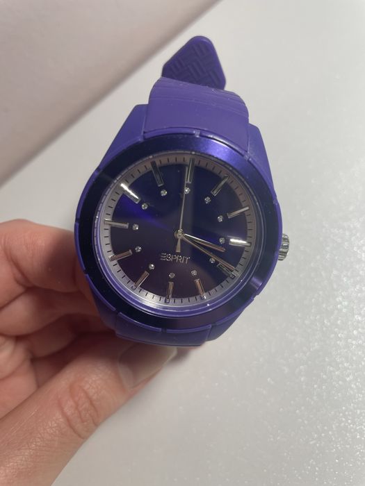 Часовник Esprit