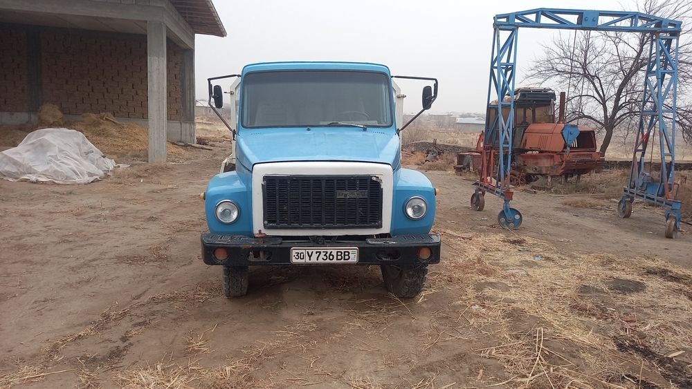 Газ33 07 юк машинаси.