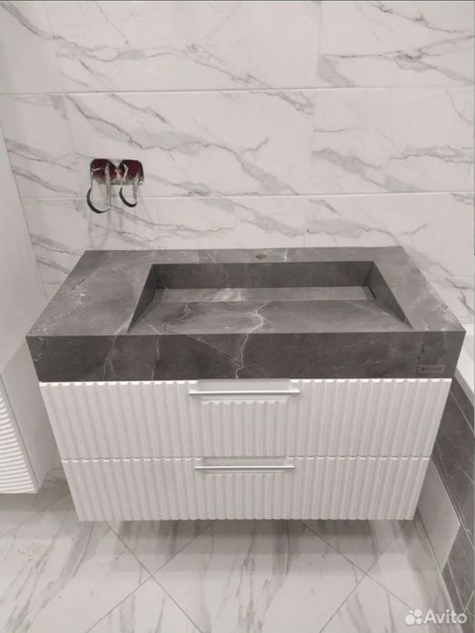 Умывальник из керамогранита на заказ