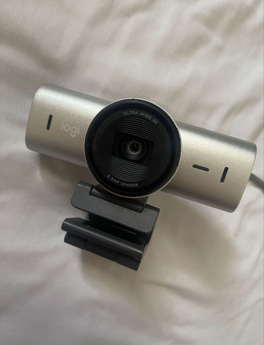 Продам веб камеру Logitech