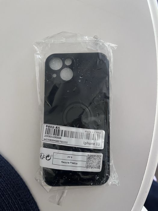 Husă silicon Iphone 13 , cu inel si magnet