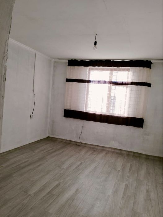 Продам трехкомнатную времянку