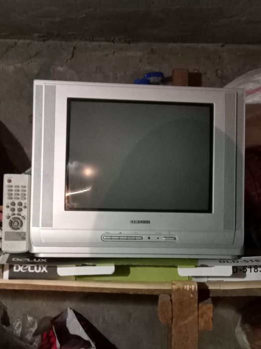 Продам телевизор Samsung