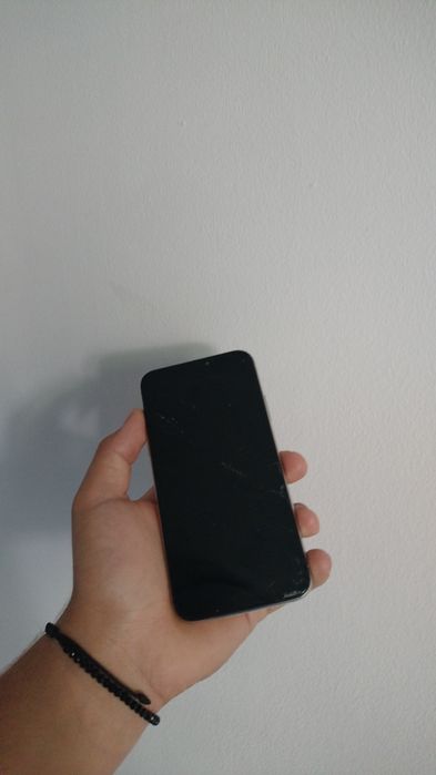 Vând iPhone x 256gb
