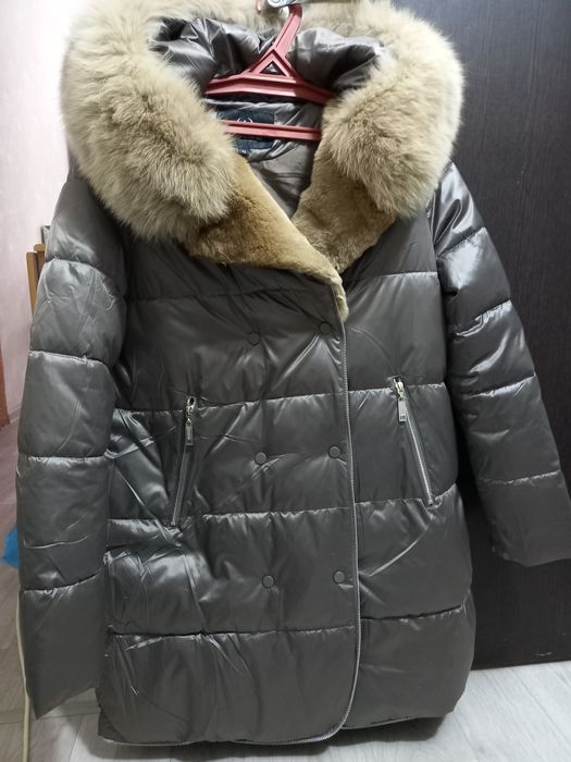 Продаю Пуховик ноаый