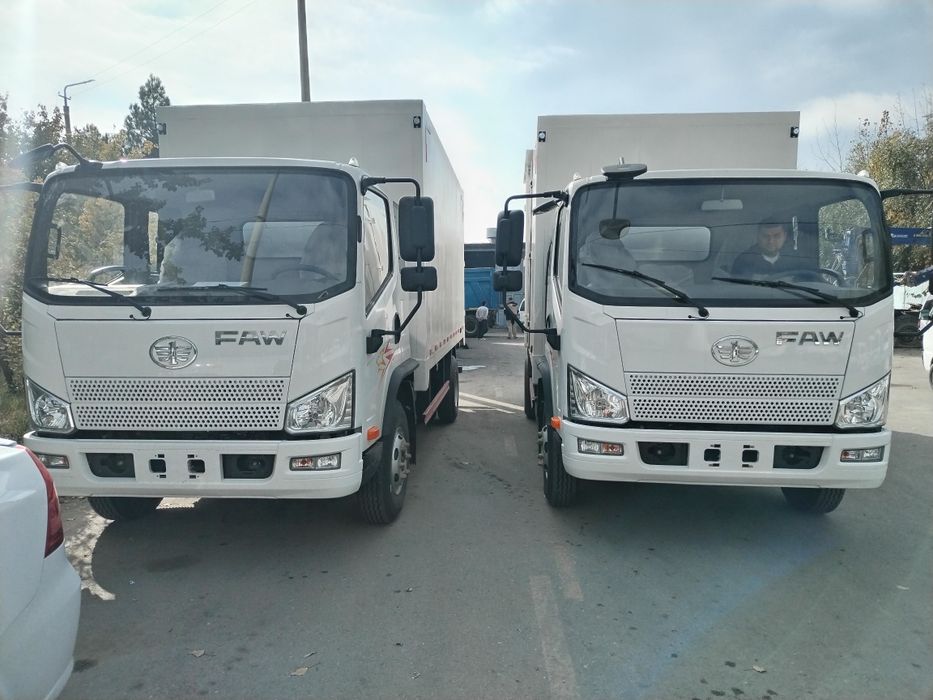 FAW TIGER V Автофургон