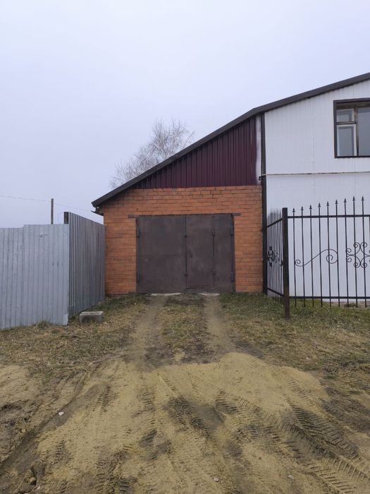 Продам 5 ком дом в Заречном