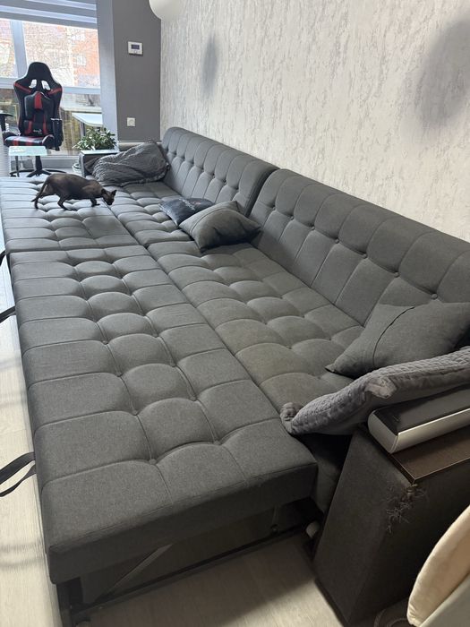 Продам диван раскланой с приставкой kaspi red