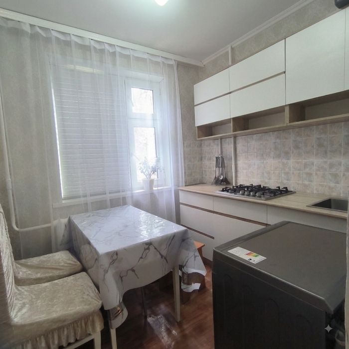 Продажа 2 ком квартиры в центре