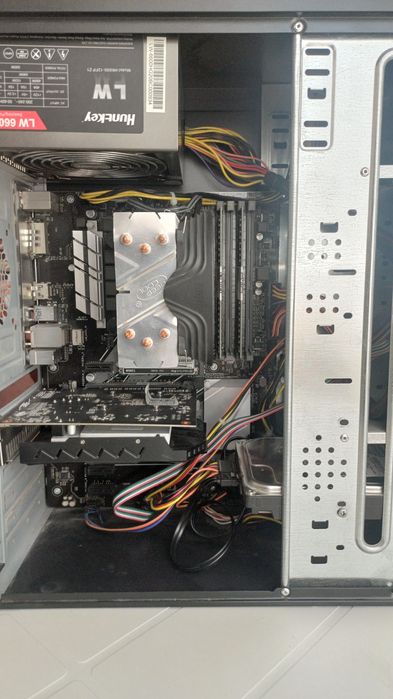 Игровой компьютер Core i5-8600 / 16GB / GTX 750 Ti / NVMe SSD