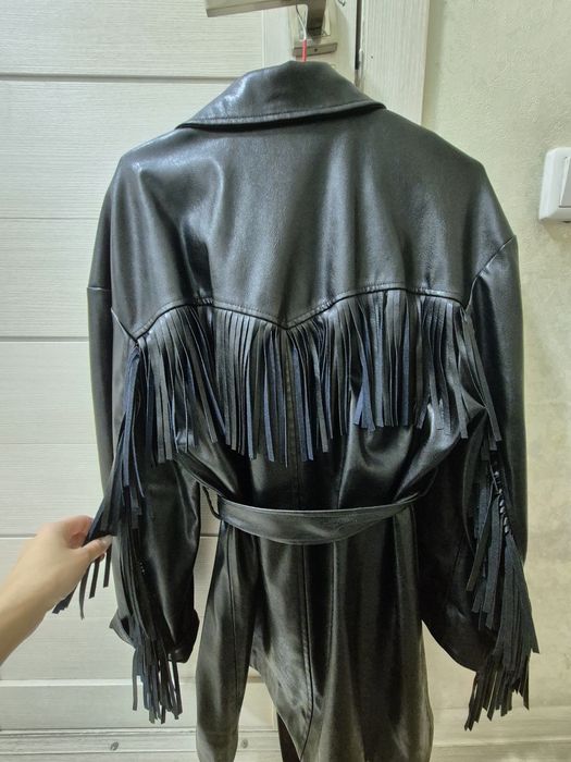 Продам новую кожаную куртку