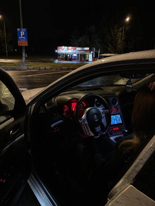 Alfa Romeo 159 1.9 JTDm 150CP – CarPlay – Pilot Automat – 2.700€ Neg