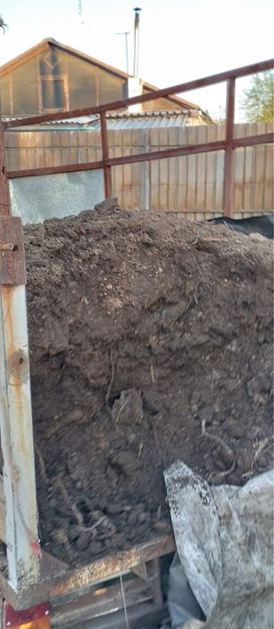 Навоз , удобрения