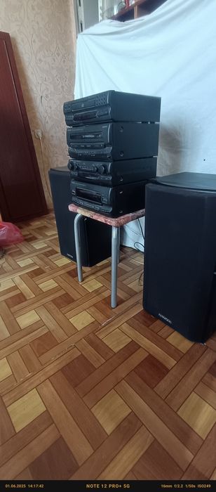 Продам стойку KENWOOD
