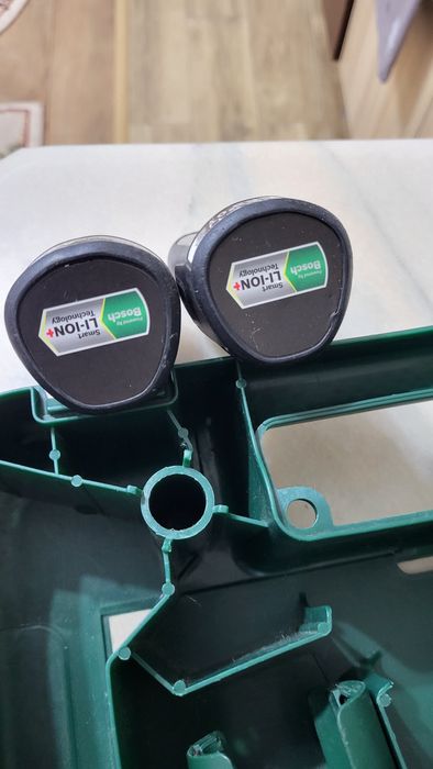 Vând bormașină Bosch