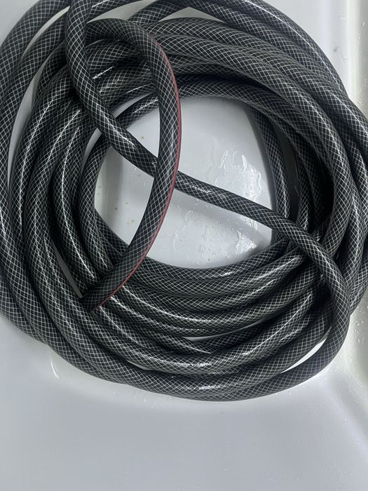 Продается шланг целый