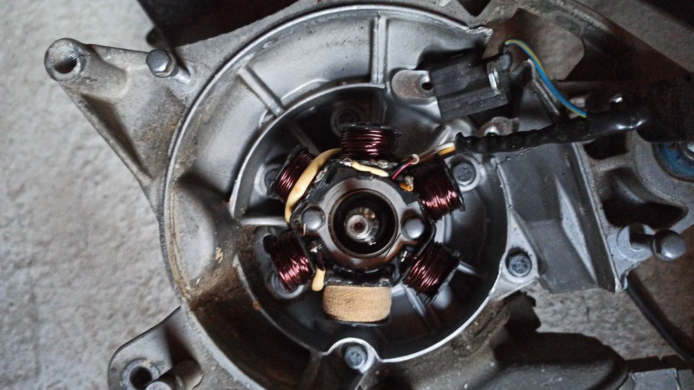 Скутер Peugeot jet force на части