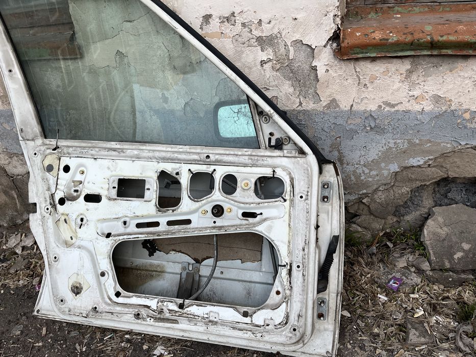 Запчасти бмв е30